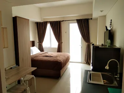 Bogor Icon - Homey Studio Apartment Hotels in West Bogor