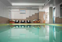 The Regent Boutique Hotel & Spa - Pools