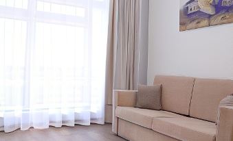 Otel on Vahe