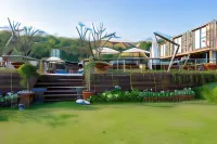 Data Resort Hotel dekat Karla Caves