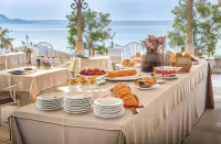 Hotel Villa Florida & Suite Apartments - Parkering
