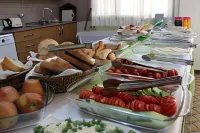 Selena Hotel - servizio colazione