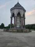 London Comfy Doubles - parking