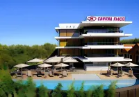 Crowne Plaza Montpellier - Corum Hotels near Petit Bateau