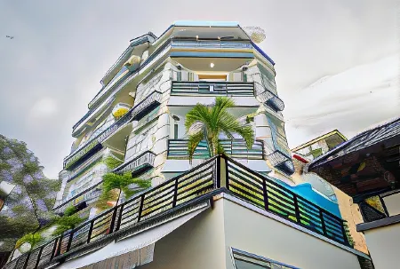 Cozrum Homes - Retro House