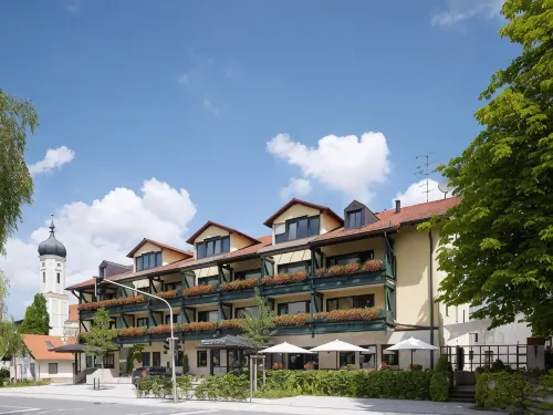 Hotel Neuwirt Hotels in Glonn
