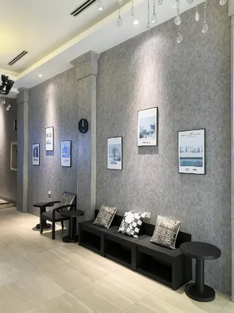 Atlantis Motel & Apartment Отели рядом с достопримечательностью «Мавзолей Хо Ши Мина»