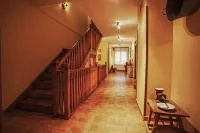 Tirontillana Hotels in Chane