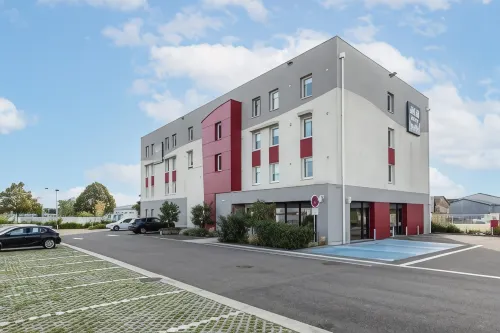 Ace Hôtel Chartres Hotels in Le Coudray