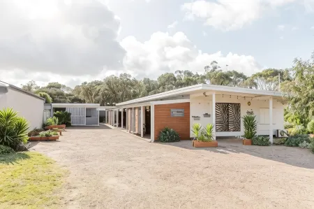 Prom Coast Apartments ~ Wilson's Promontory ~ Apt1