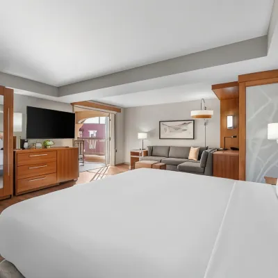Hyatt Place Phoenix Chandler Fashion Center Hotels near Shopping mall