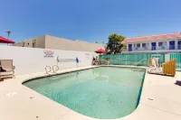 Motel 6 Tempe, AZ - Scottsdale South - piscina