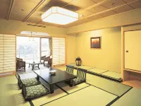Kotobukirou Rinsuitei Hotel in zona Kobe City University of Foreign Studies