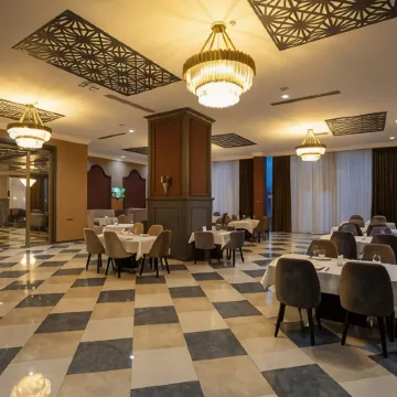 Volga Hotel Baku Отели рядом с достопримечательностью «Крепость Рамана»