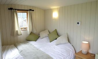 Blackmore Farm