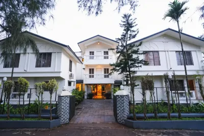 Hangout Villas