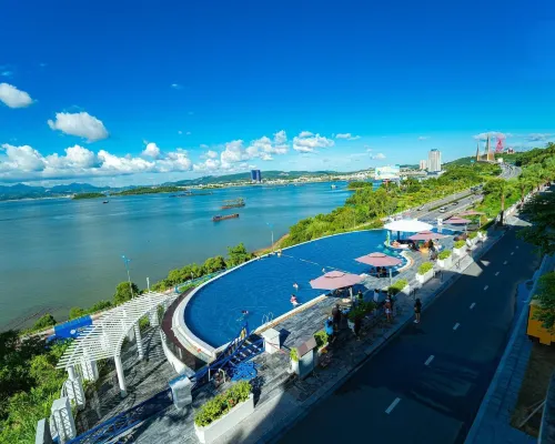 D'Lioro Hotel & Resort Избранное Photos
