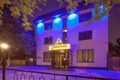 Piramida Hotel