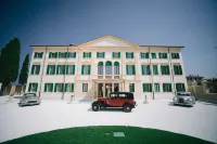 Boutique Hotel Villa Zoppi - Adults Only Hotels in Cazzano di Tramigna