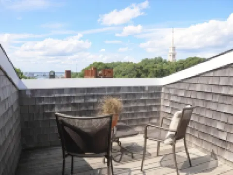 米爾街旅館 紐波特酒店