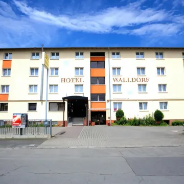 Airport Hotel Walldorf Отели рядом с достопримечательностью «Офисный комплекс Squaire»