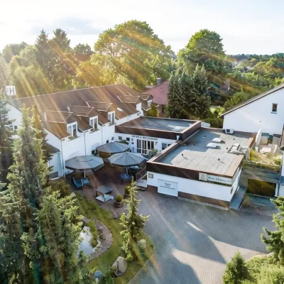 Das FRITZ Hotel Hotels in der Nähe von Ostorfer See