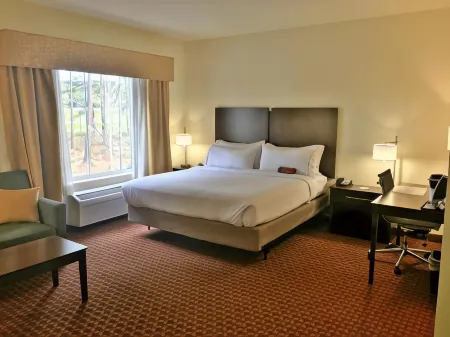 Holiday Inn Express Defuniak Springs