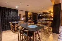 Las Hayas Ushuaia Resort - bar