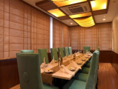 Blu Petal - A Business Hotel