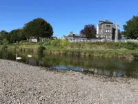 The Eagles Hotel Hotels in Dolgarrog