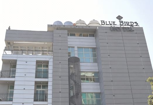 호텔 외관 전경