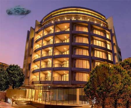 Amanta Hotel & Residence Sathorn