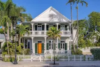 The Conch House Heritage Inn - Bed and Breakfasts