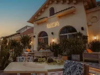 Merci Sunset Town Phu Quoc