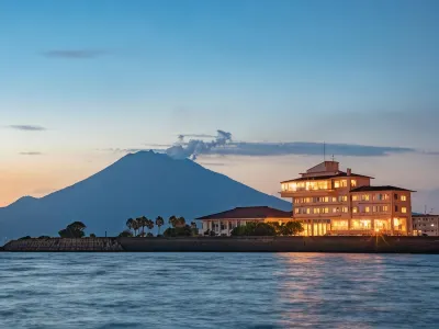 LiVEMAX RESORT SAKURAJIMA SEA FRONT Отели в г. 