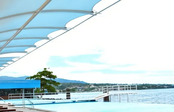 瑪納朵雄獅酒店