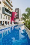 Royal Palace Hotel - Pools