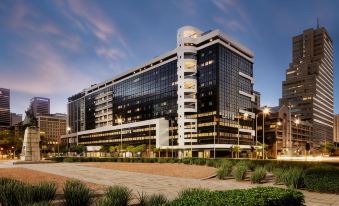 The Onyx Apartment Hotel by Newmark