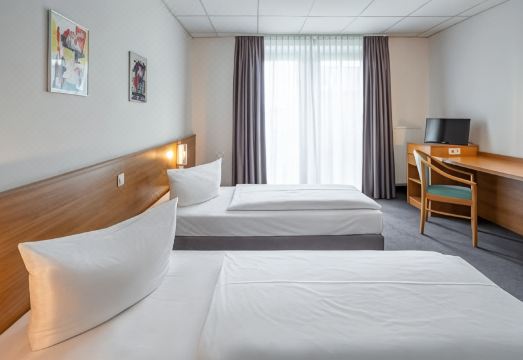 센터 호텔 카이저호프