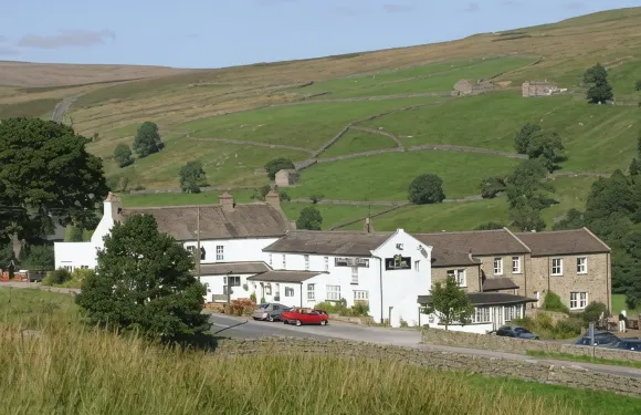 查爾斯巴瑟斯特旅店