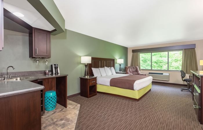 AmericInn by Wyndham West Salem