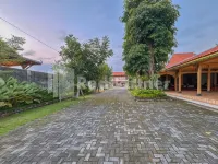 Ndalem Joglo Kawijayan Syariah Mitra RedDoorz Hotels in Blulukan
