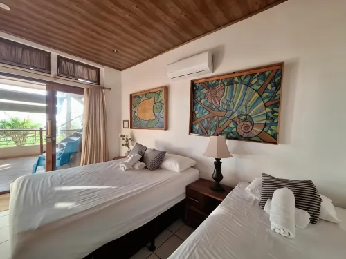 Sirena Surf Lodge Miramar Nicaragua