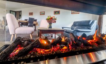 Coleraine Suites & Apartments