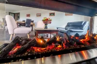 Coleraine Suites & Apartments