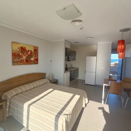 Aparthotel El Faro