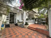 Kinh Do Homestay Hotels in Phu Hau