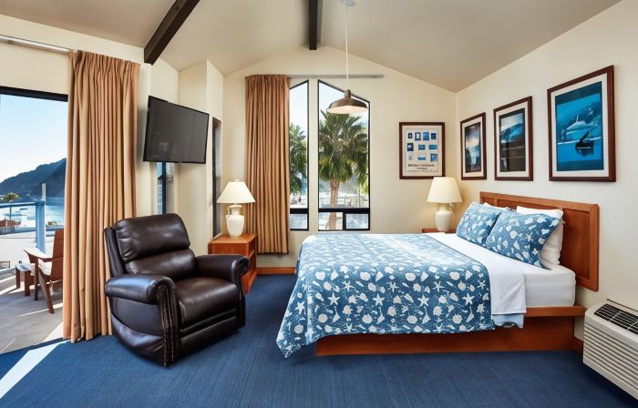 Seaport Village Inn, Avalon