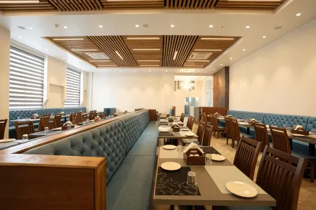 ZiP By Spree Hotels Pandharpur Отели в г. Pandharpur