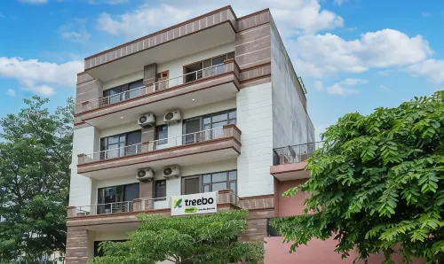 Treebo Swastika Premium - balcony